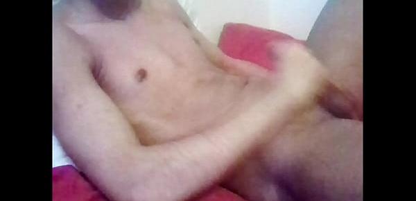  boy wank and cums all over himself in front webcam